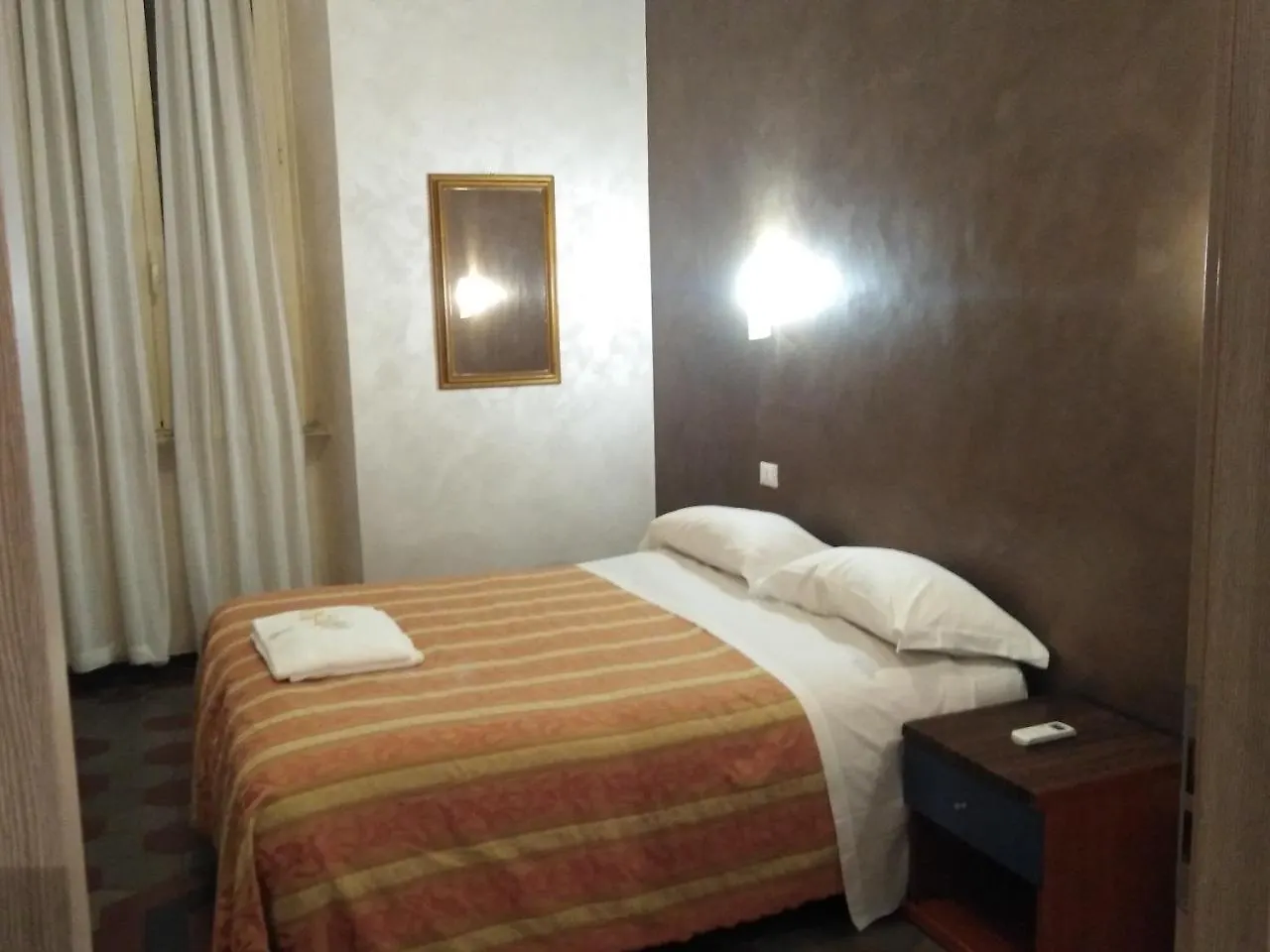 Gloria Apartment Roma 0*,